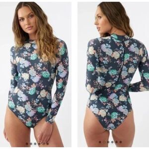 O'Neill Surf Suit Womens Swimsuit XS Floral LS Zip Rash Guard Sustainable